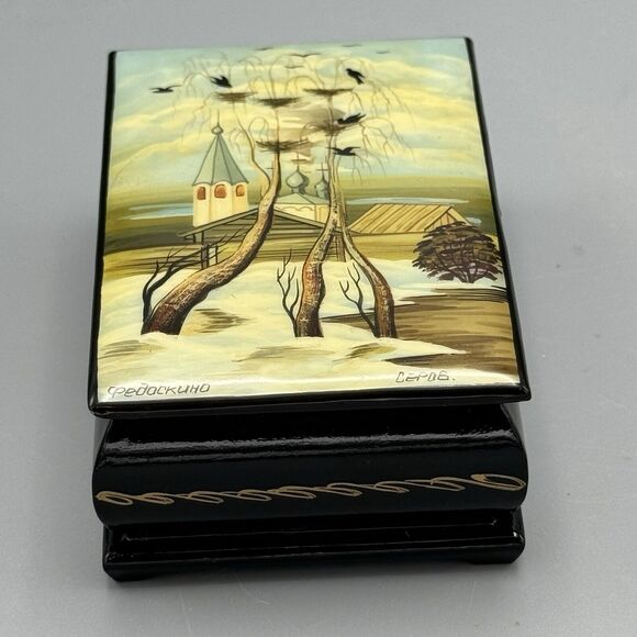 Russian Lacquer Trinket Box The Rooks Have Returned Mother of Pearl Inlay Signed - Picture 3 of 10